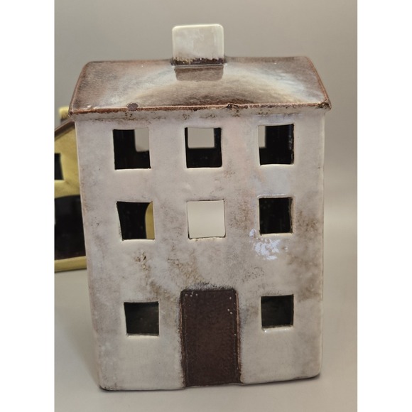 Mini Ceramic Village  Six Houses. Light Up With Your Candles - Picture 5 of 16